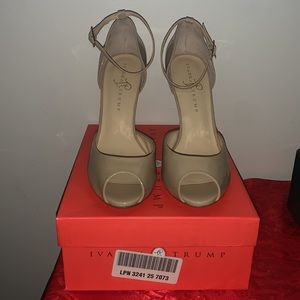 Ivanka Trump NWBox size 10 M open toe 4 in-heel pumps Color Nude glossy Natural